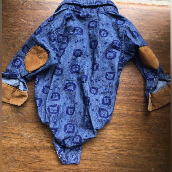 3pc NWOT 6-9month brown pants +2 collar button up match onesies w/attach bow tie - Picture 4 of 12